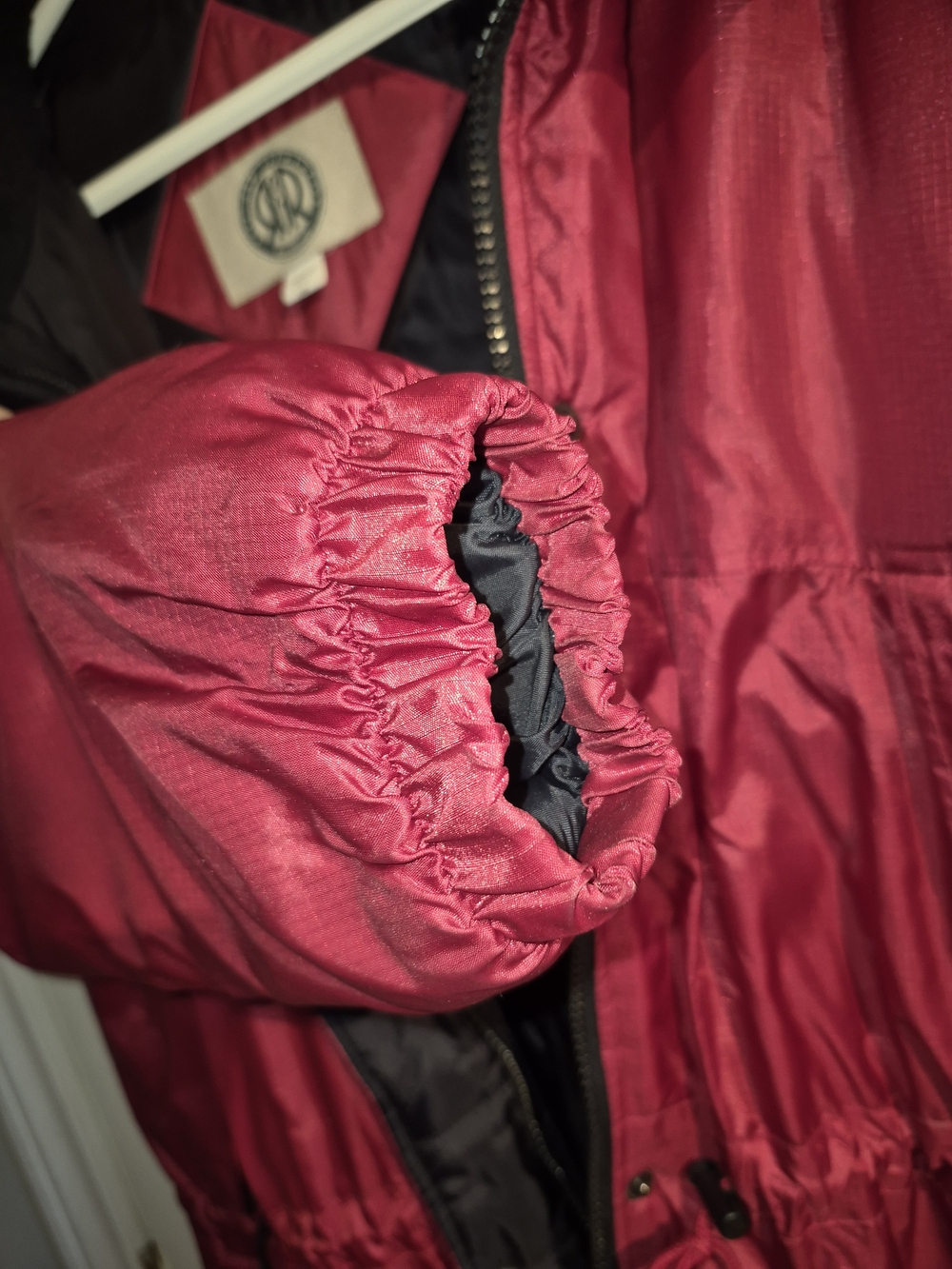 Vintage Red Parka Jacket - Picture 8 of 8